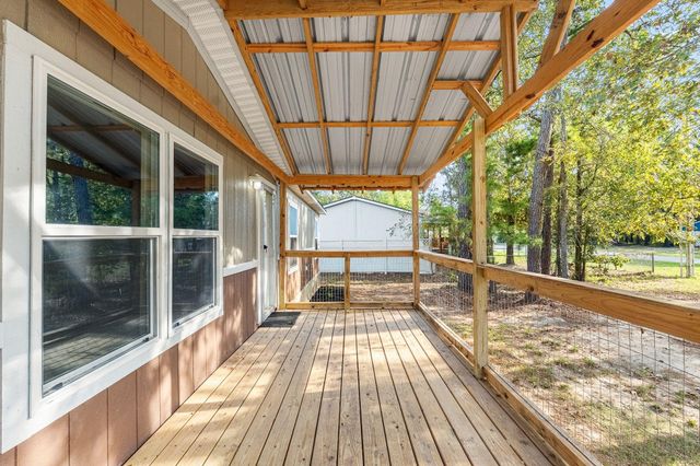472 Antigua Drive, Point Blank, TX 77364