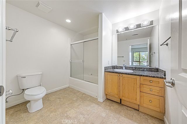 100 S Alameda 348, Los Angeles, CA 90012