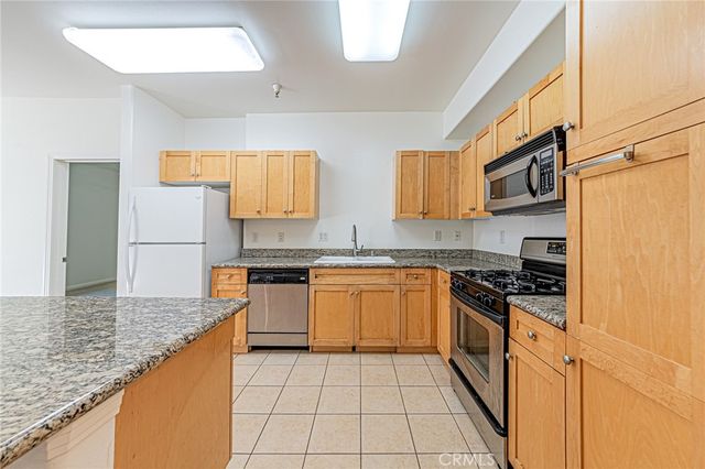 100 S Alameda 348, Los Angeles, CA 90012