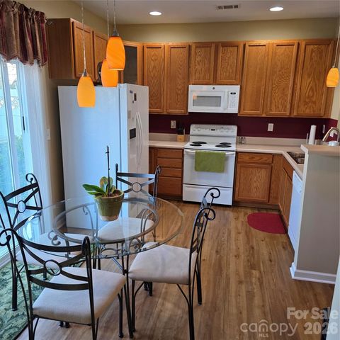 150 Clydesdale Court 6232, Matthews, NC 28104