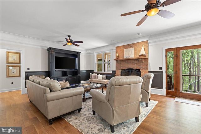 7847 N FLINT HILL RD, Owings, MD 20736
