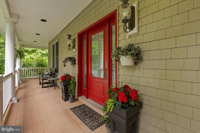 7847 N FLINT HILL RD, Owings, MD 20736