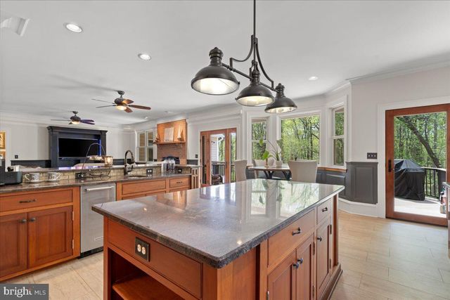7847 N FLINT HILL RD, Owings, MD 20736