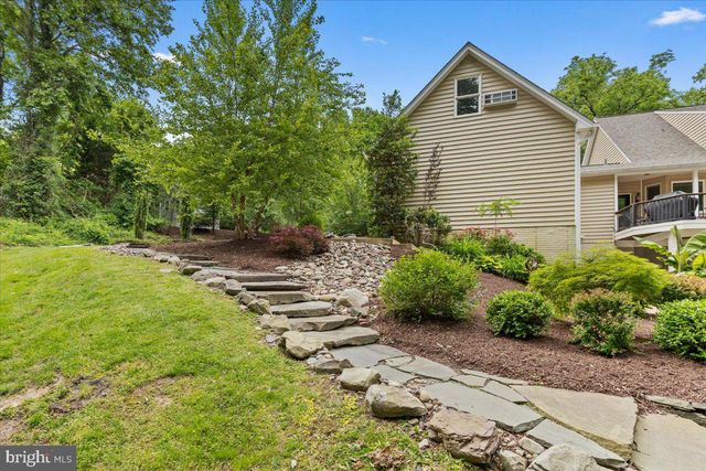 7847 N FLINT HILL RD, Owings, MD 20736