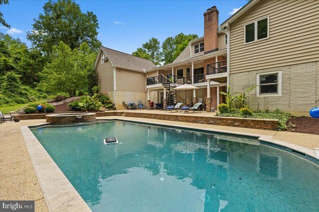 7847 N FLINT HILL RD, Owings, MD 20736