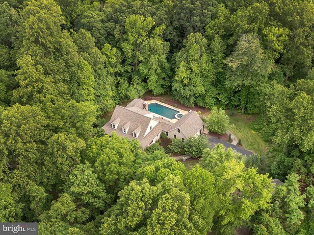 7847 N FLINT HILL RD, Owings, MD 20736