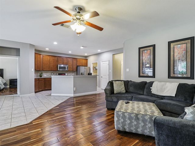 900 Silvermoon Drive, Little Elm, TX 75068