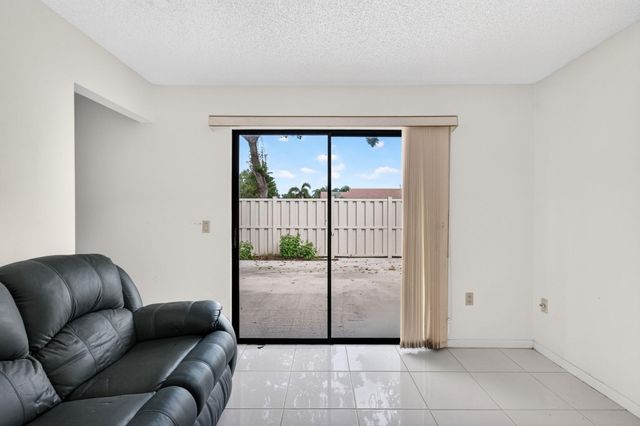 9844 Boca Gardens Circle N A, Boca Raton, FL 33496