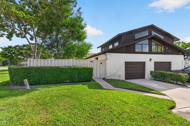 9844 Boca Gardens Circle N A, Boca Raton, FL 33496