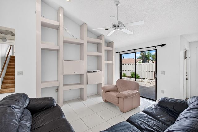 9844 Boca Gardens Circle N A, Boca Raton, FL 33496