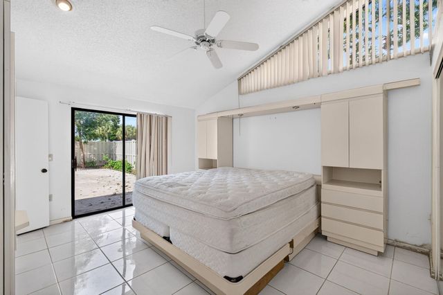 9844 Boca Gardens Circle N A, Boca Raton, FL 33496