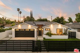 13521 Magnolia Boulevard, Sherman Oaks, CA 91423