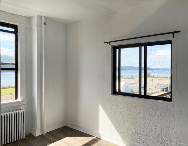 101 Southside Avenue 3B, Hastings-on-hudson, NY 10706
