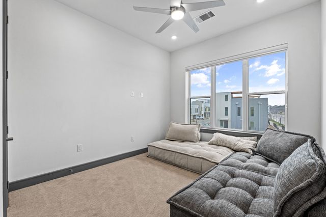 2700 Old Denton Road 2204, Carrollton, TX 75007