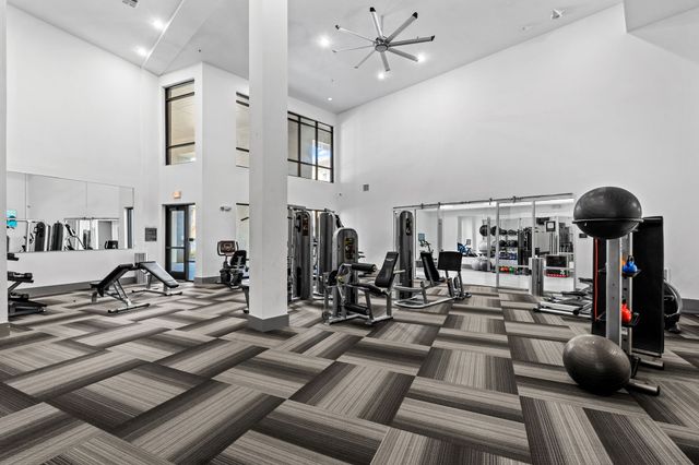 2700 Old Denton Road 2204, Carrollton, TX 75007