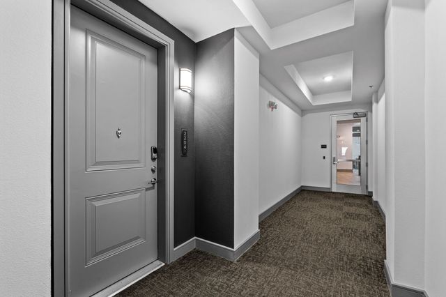 2700 Old Denton Road 2204, Carrollton, TX 75007