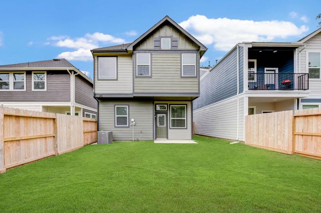 132 Red Cascade Court, Conroe, TX 77318