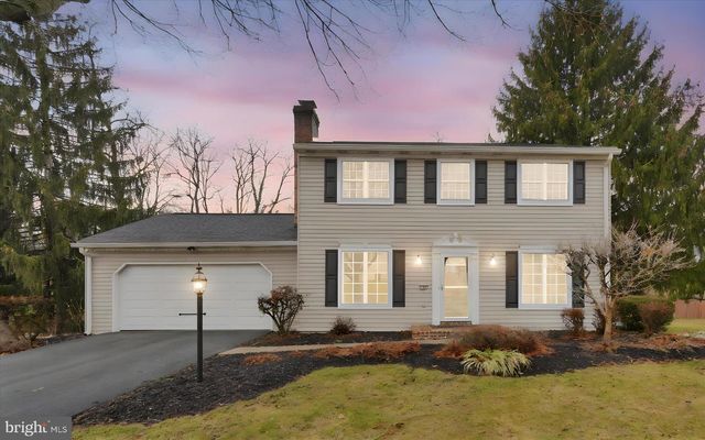 723 FLORENCE CIR, Mechanicsburg, PA 17050