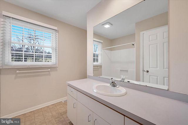 723 FLORENCE CIR, Mechanicsburg, PA 17050