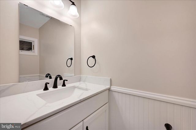 723 FLORENCE CIR, Mechanicsburg, PA 17050