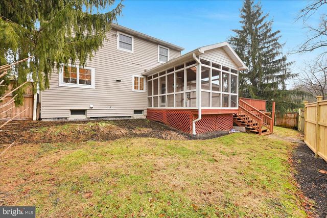 723 FLORENCE CIR, Mechanicsburg, PA 17050