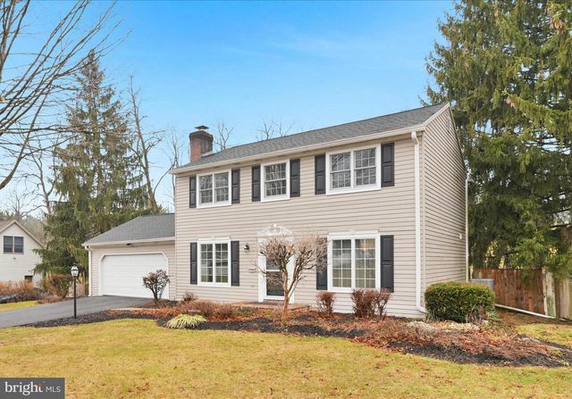 723 FLORENCE CIR, Mechanicsburg, PA 17050