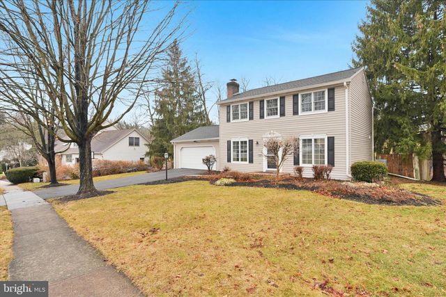 723 FLORENCE CIR, Mechanicsburg, PA 17050