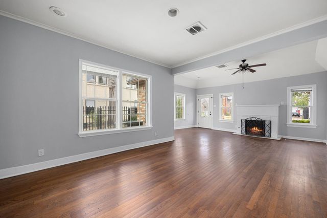 2141 Colquitt Street, Houston, TX 77098