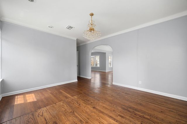 2141 Colquitt Street, Houston, TX 77098
