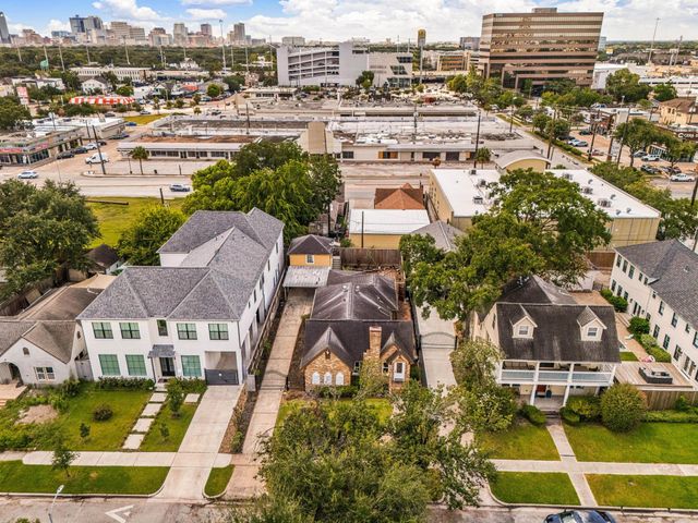 2141 Colquitt Street, Houston, TX 77098