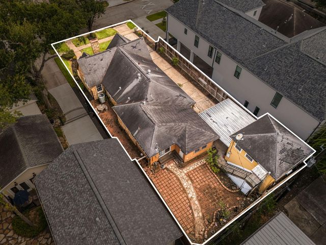 2141 Colquitt Street, Houston, TX 77098