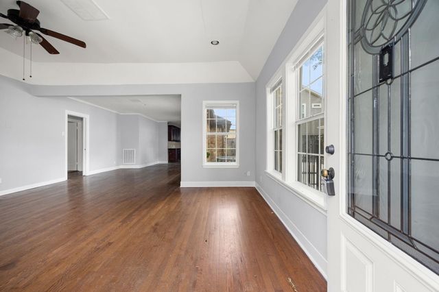 2141 Colquitt Street, Houston, TX 77098