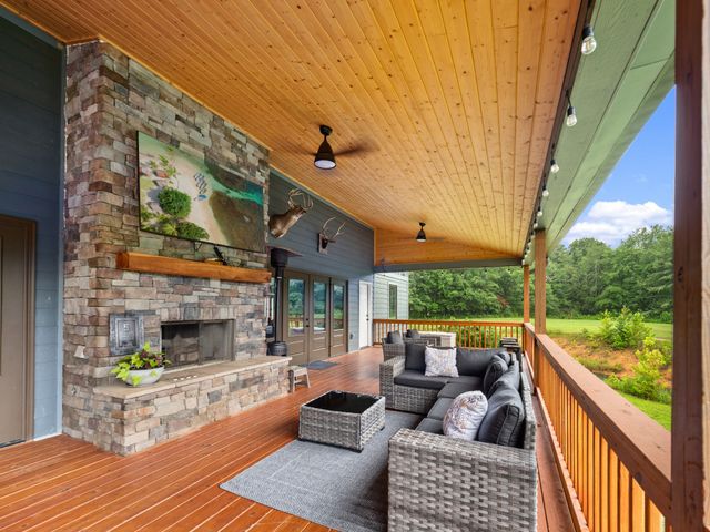 3545 Binkley Rd, Joelton, TN 37080