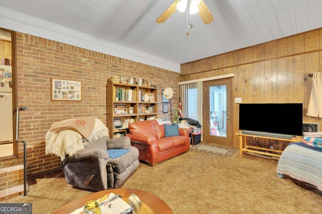 4923 Hawkins Academy Road, Social Circle, GA 30025