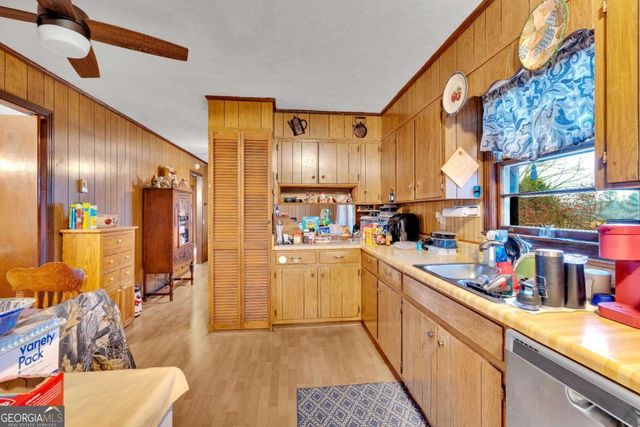 4923 Hawkins Academy Road, Social Circle, GA 30025