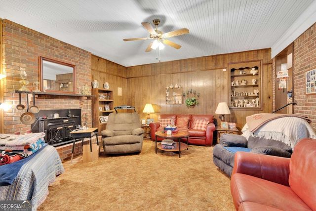 4923 Hawkins Academy Road, Social Circle, GA 30025