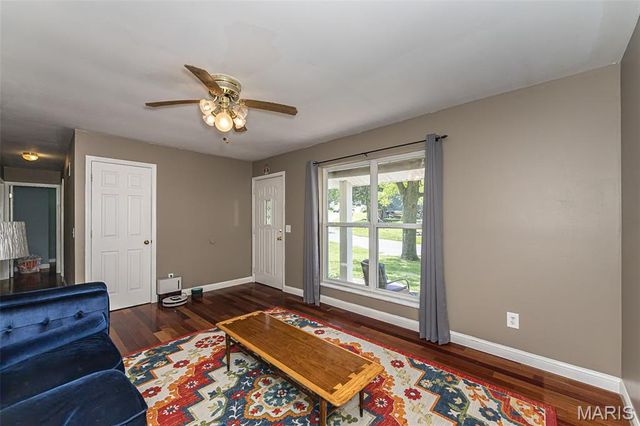 7216 Burgess Drive, Barnhart, MO 63012