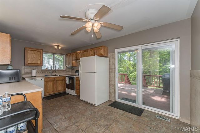 7216 Burgess Drive, Barnhart, MO 63012