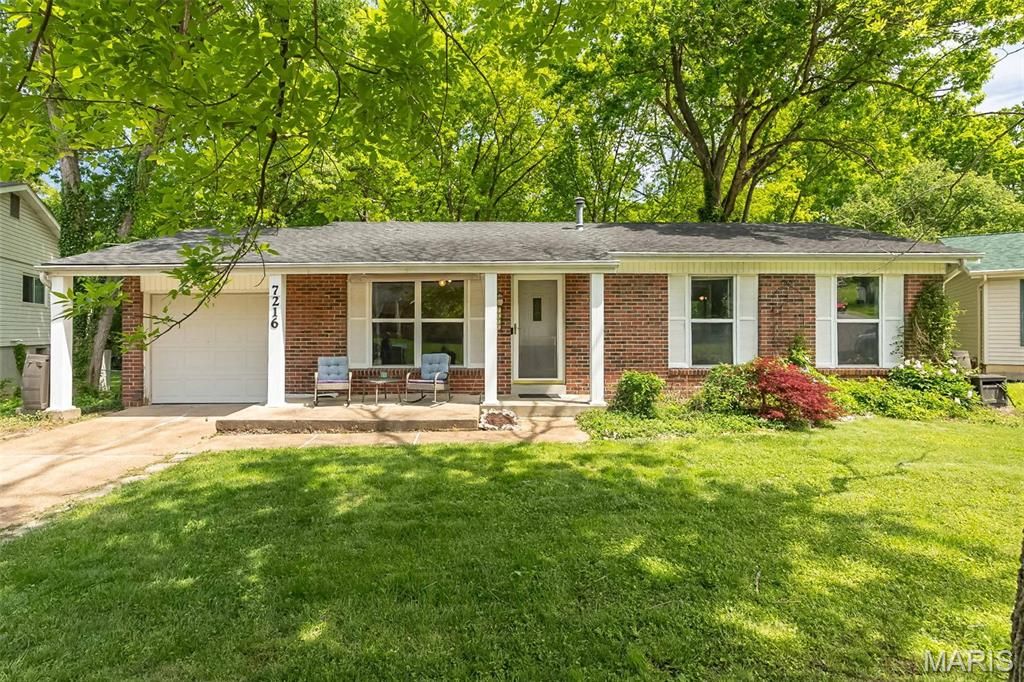 7216 Burgess Drive, Barnhart, MO 63012