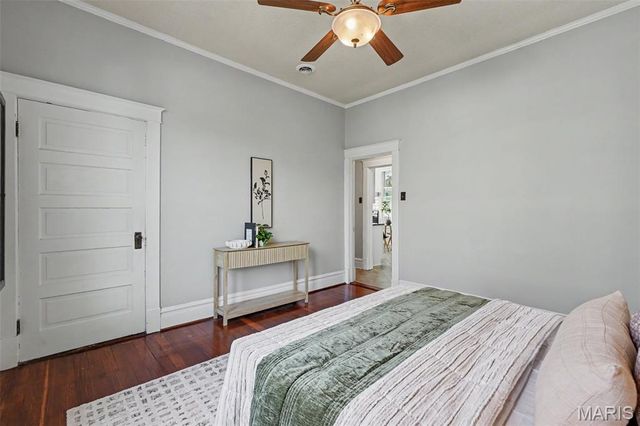 815 Adams Street, St Charles, MO 63301