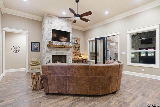 10638 CR 214, Tyler, TX 75707