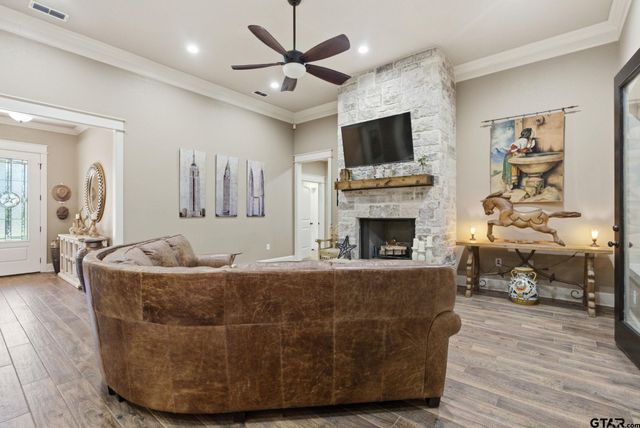 10638 CR 214, Tyler, TX 75707