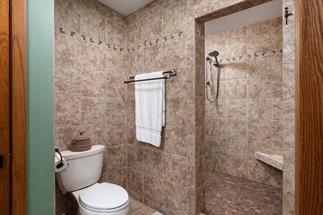 N8570 Holseth ROAD, Holmen, WI 54636
