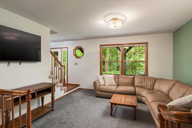 N8570 Holseth ROAD, Holmen, WI 54636