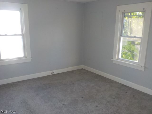 3912 Oak Park Avenue, Cleveland, OH 44109