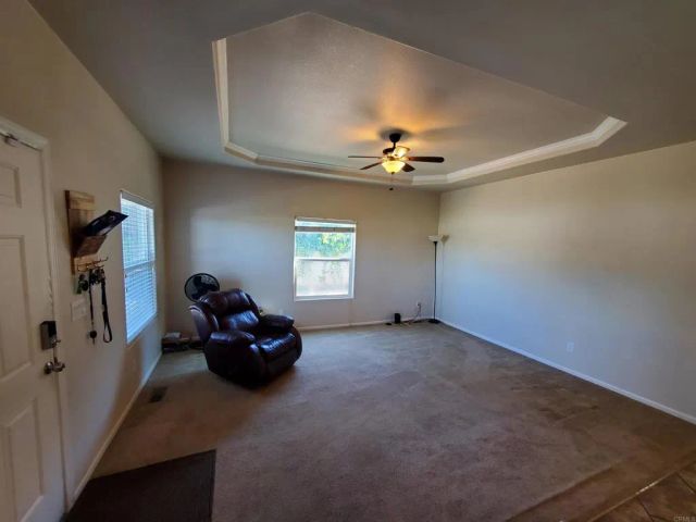 1575 W Valley Parkway 25, Escondido, CA 92025