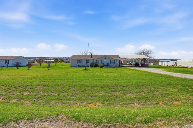 9121 Montana Street, Joshua, TX 76058