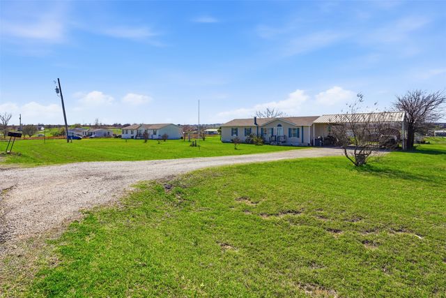 9121 Montana Street, Joshua, TX 76058