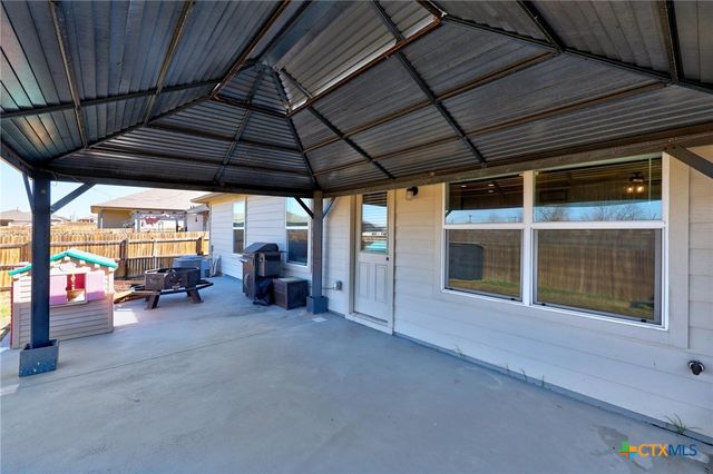 113 Rochester Lane, Hutto, TX 78634