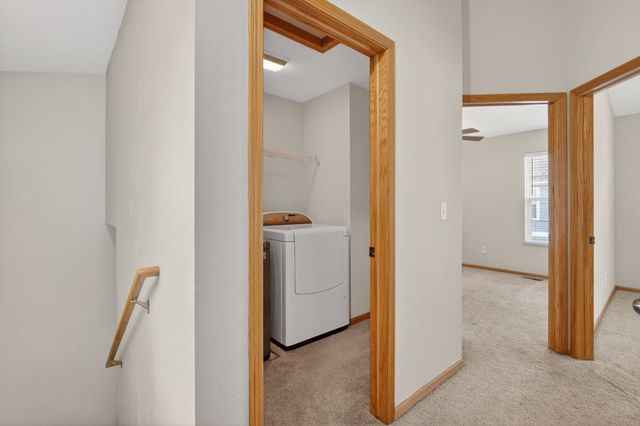15218 Greenbelt Drive, Urbandale, IA 50323